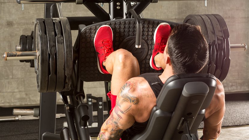 Cara Menambahkan Leg Press Machine ke Rutinitas Leg Day Anda